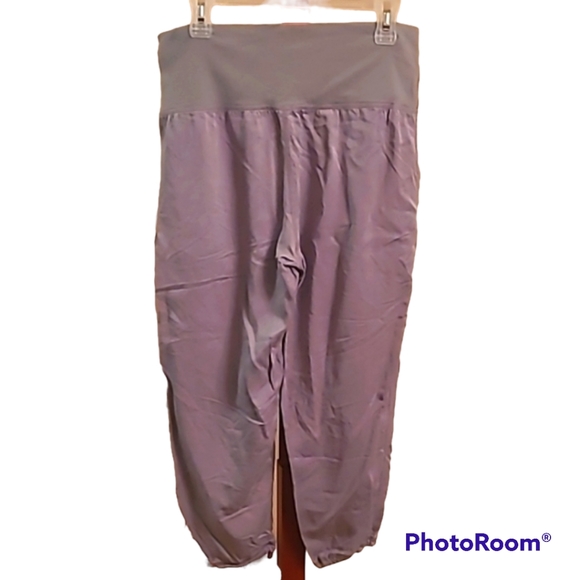 Lululemon Wide Waistband Flowy Cropped Harem Pants - Picture 5 of 7